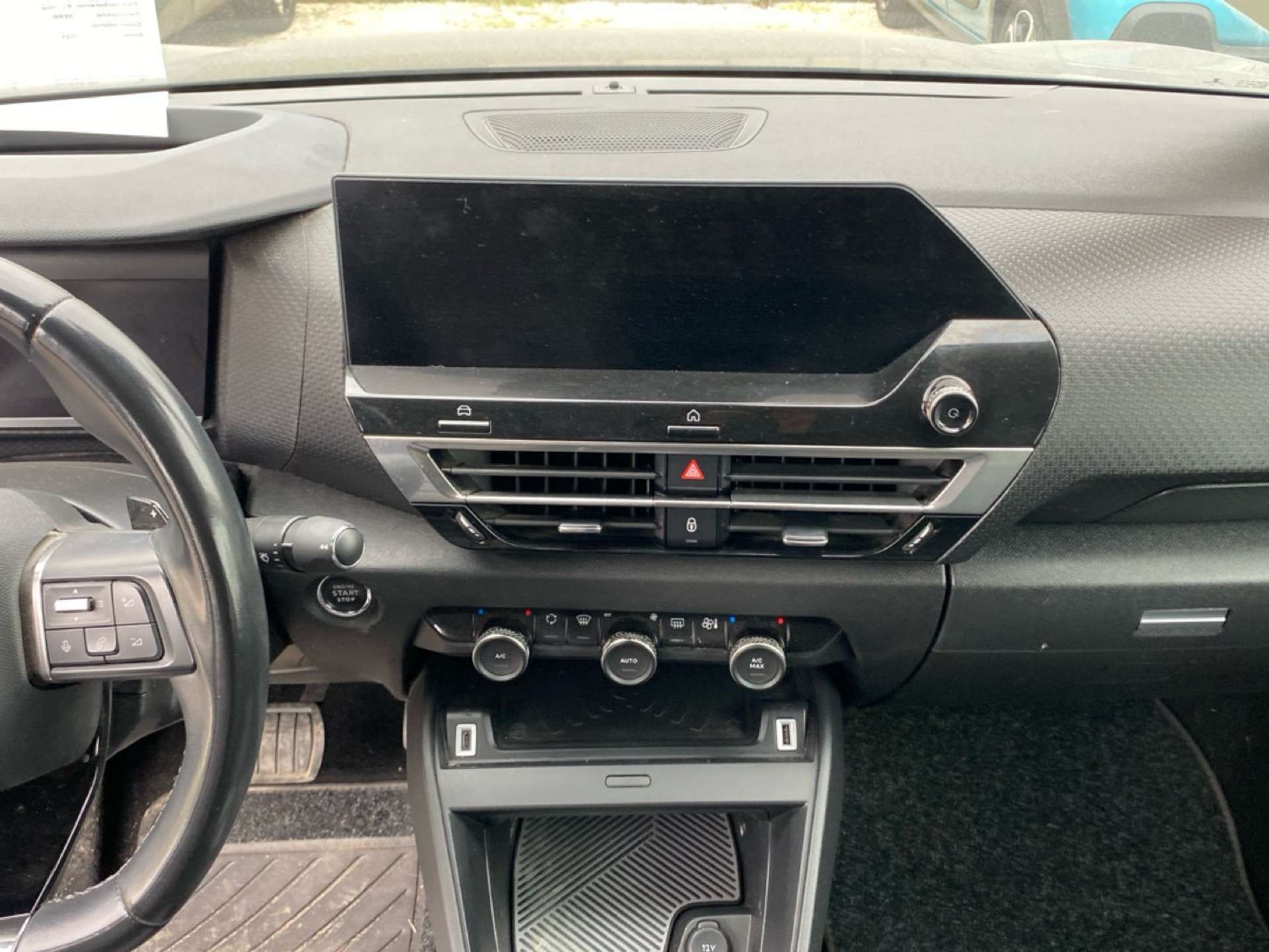 Citroen C4  III 2021 1.2 puretech Shine s&s 130cv eat8