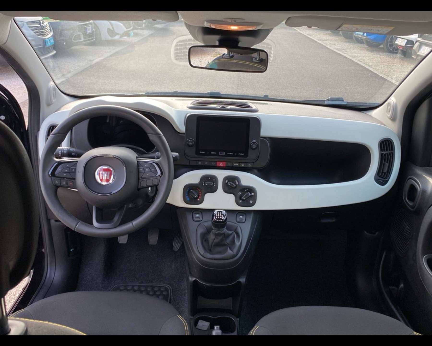 Fiat Panda  Pandina 1.0 firefly hybrid s&s 70cv 5p.ti