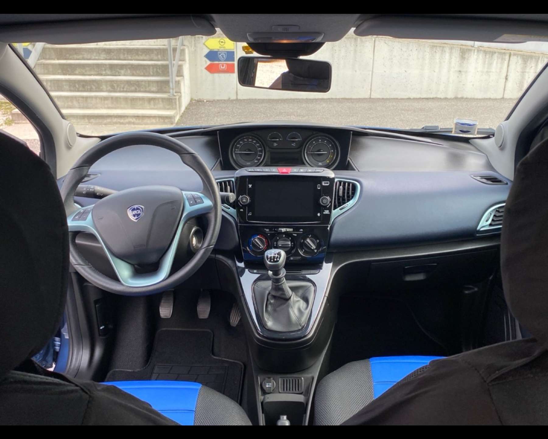 Lancia Ypsilon  III 2021 1.0 firefly hybrid Gold Plus s&s 70cv 5p.ti