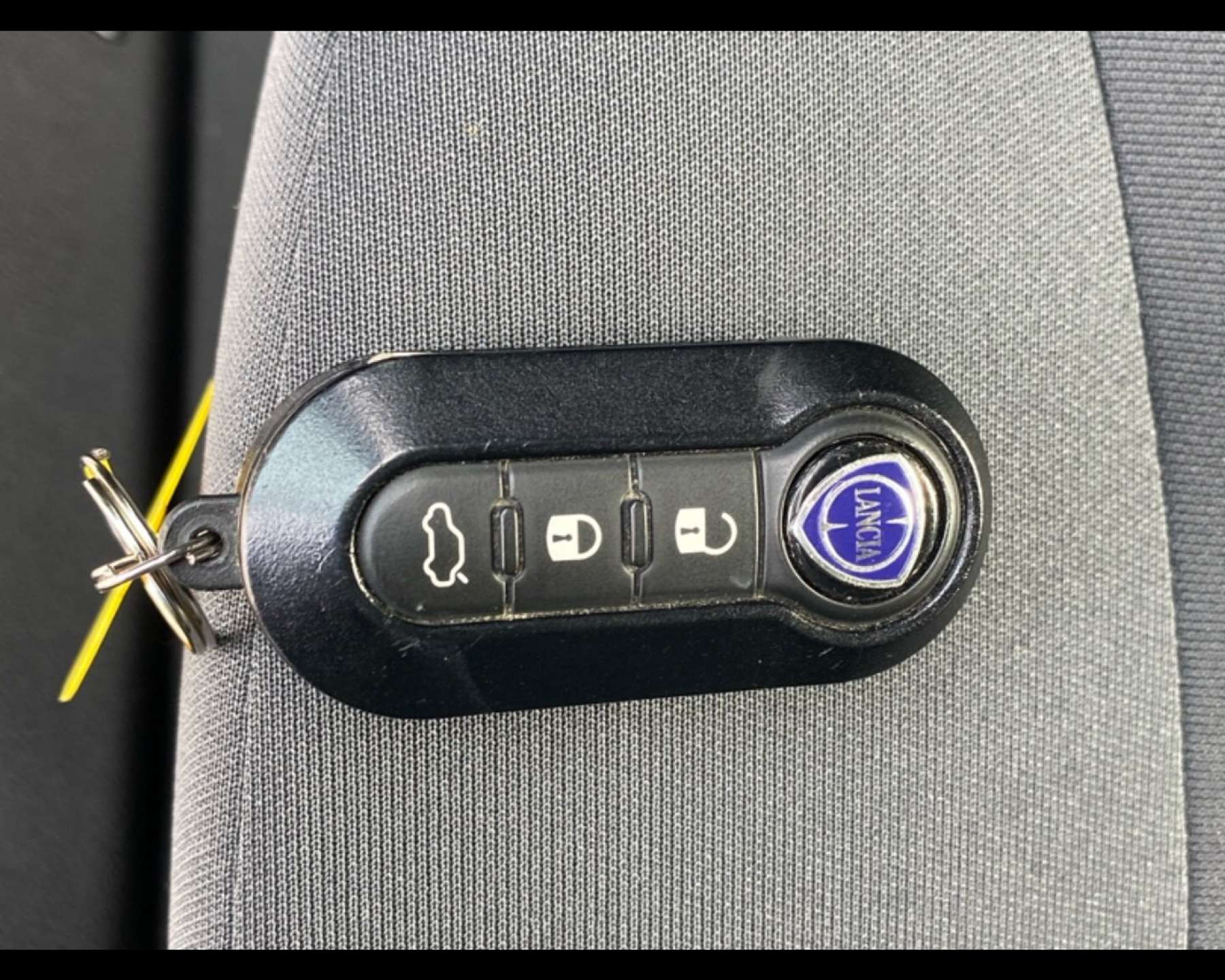 Lancia Ypsilon  III 2021 1.0 firefly hybrid Gold Plus s&s 70cv 5p.ti