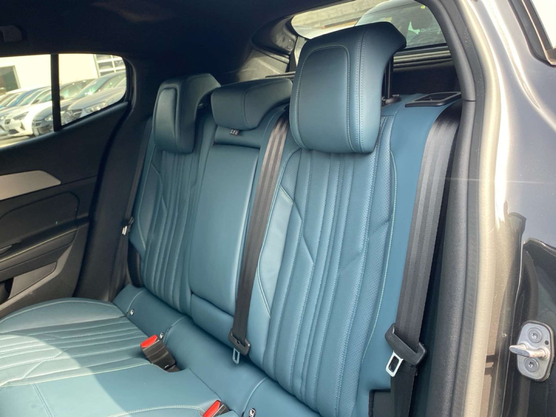 Peugeot 408  1.2 puretech GT s&s 130cv eat8