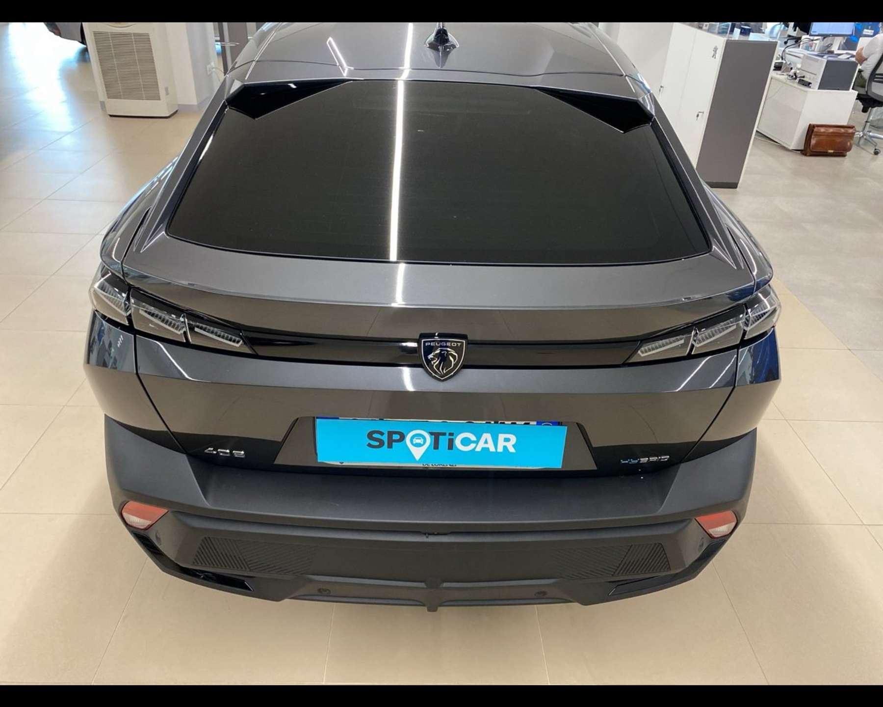 Peugeot 408  Nuova – Hybrid 225 e-EAT8 GT